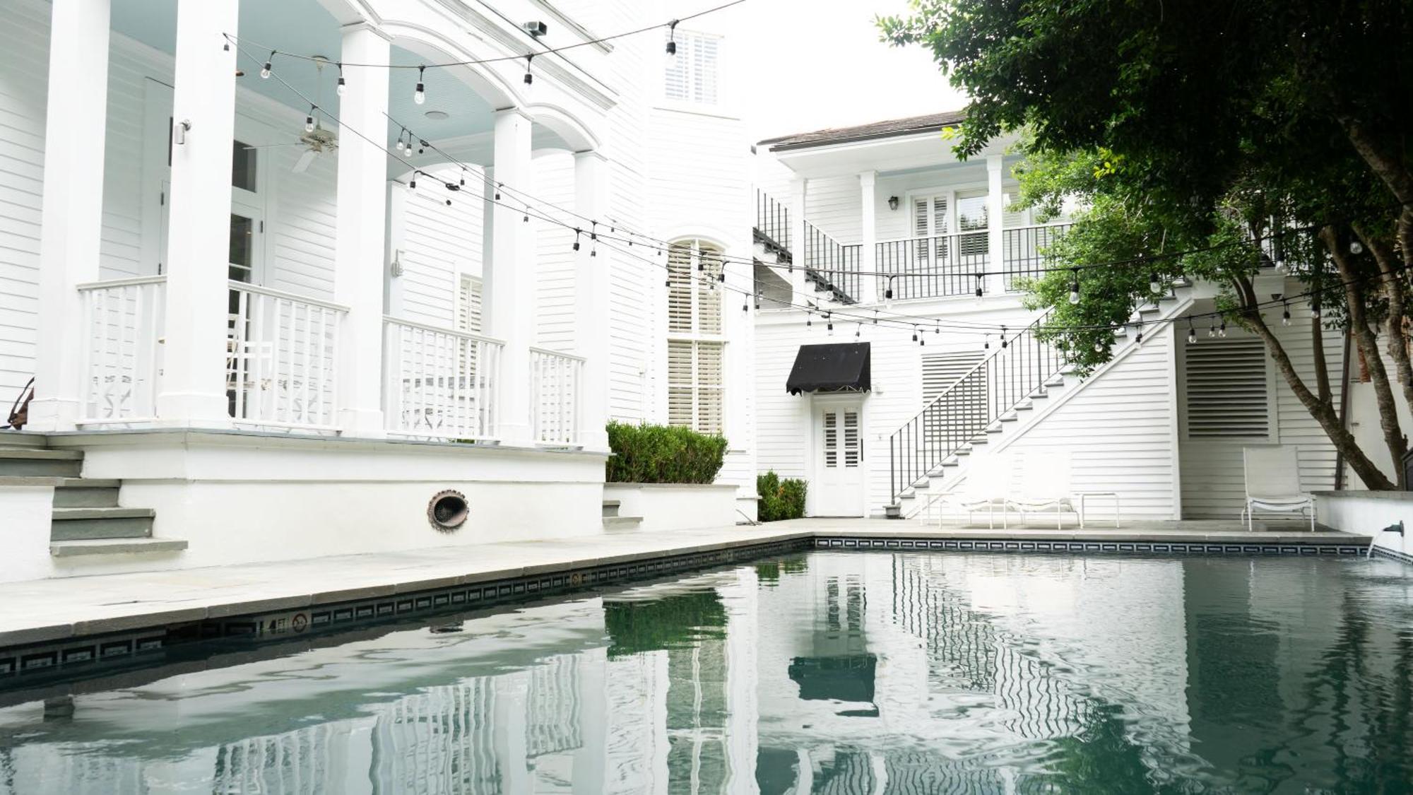 Melrose Mansion Hotel New Orleans Exterior photo